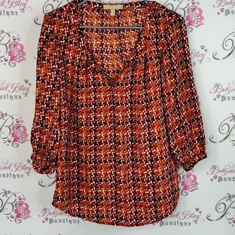 Banana Republic shirt long sleeve flowy Red orange White Patterned Blouse